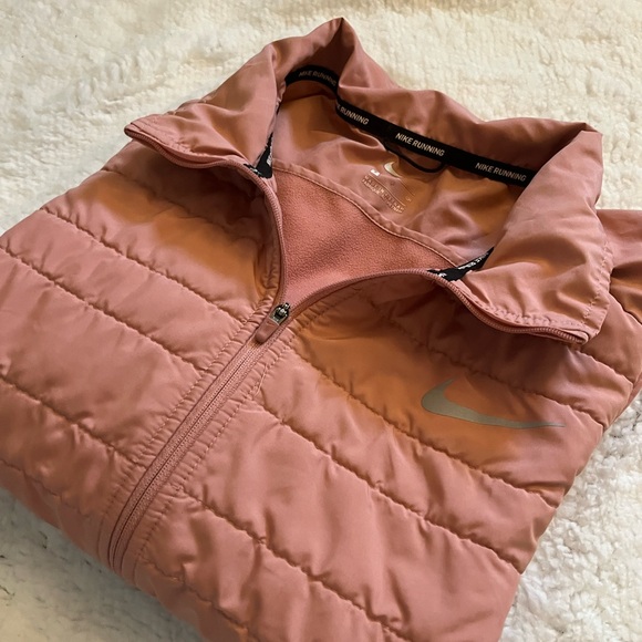 Nike Jacket - Picture 1 of 6